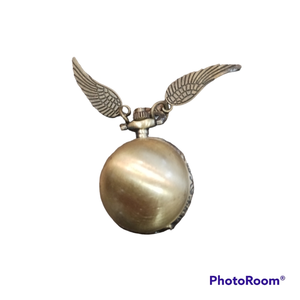 Quidditch Ball Harry Potter Wings Bronze Tone Pendant Watch